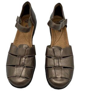 Clarks Womens  Leisa Wave Closed Toe Sandals Size 7.5N Metallic Brown Slingback